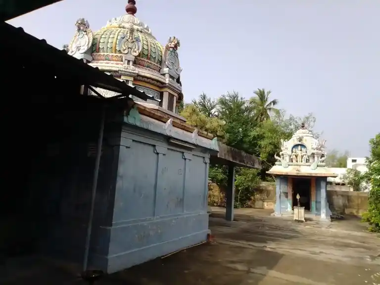 Arulmigu Dharmarlingswarar Temple, Poongunam, Panruti - 607106 அருள்மிகு தர்மலிங்கேஸ்வரர் கோயில், Poongunam, Panruti - 607106, Cuddalore - Ancient Temple Architecture and History Image 4