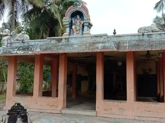 Arulmigu Dharmasastha Temple, Mathirimangalam - 609801 அருள்மிகு தர்மசாஸ்தா திருக்கோயில், மாதிரிமங்கலம், குத்தாலம் வட்டம்., Kuthalam - 609801, Mayiladuthurai - Ancient Temple Architecture and History Image 3