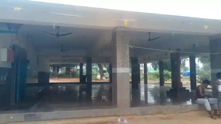 Arulmigu Dharumarajar Temple, Kandili - 635901 அருள்மிகு தர்மராஜா திருக்கோயில், கந்திலி - 635901, Thirupathur - Ancient Temple Architecture and History Image 2