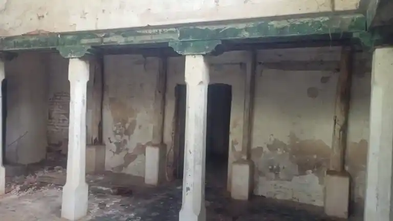 Arulmigu Dhatchinamoorthy Temple, Thakkolam - 631001 அருள்மிகு தட்சிணாமூர்த்தி திருக்கோயில், தக்கோலம் - 631001, Ranipet - Ancient Temple Architecture and History Image 4