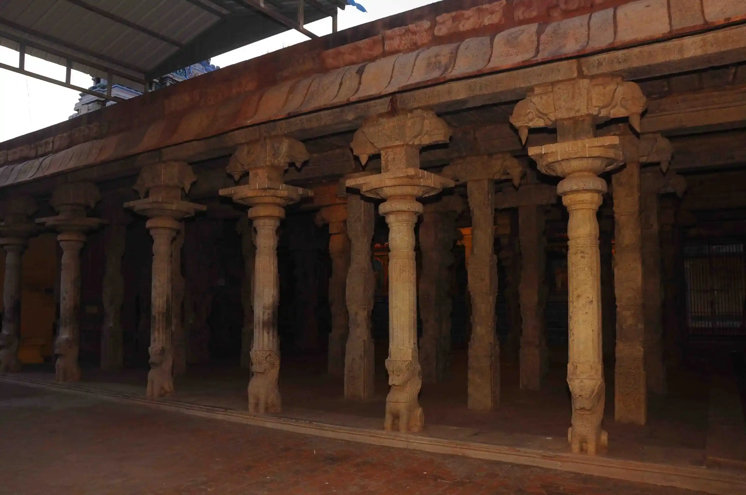 Arulmigu Dhenupureeswarar Temple, Patteswaram, Patteeswaram - 612703 அருள்மிகு தேனுபுரீஸ்வரர் திருக்கோயில், பட்டீஸ்வரம், பட்டீஸ்வரம் - 612703, Thanjavur - Ancient Temple Architecture and History Image 4