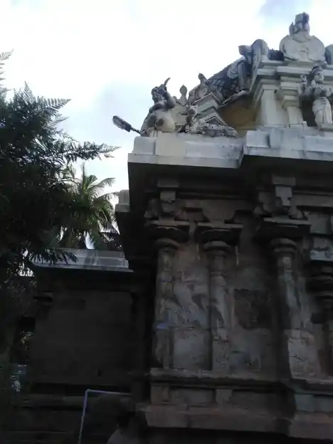 Arulmigu Dhivya Gaaneswarar Swamy Temple, Koviladi - 613105 Temple