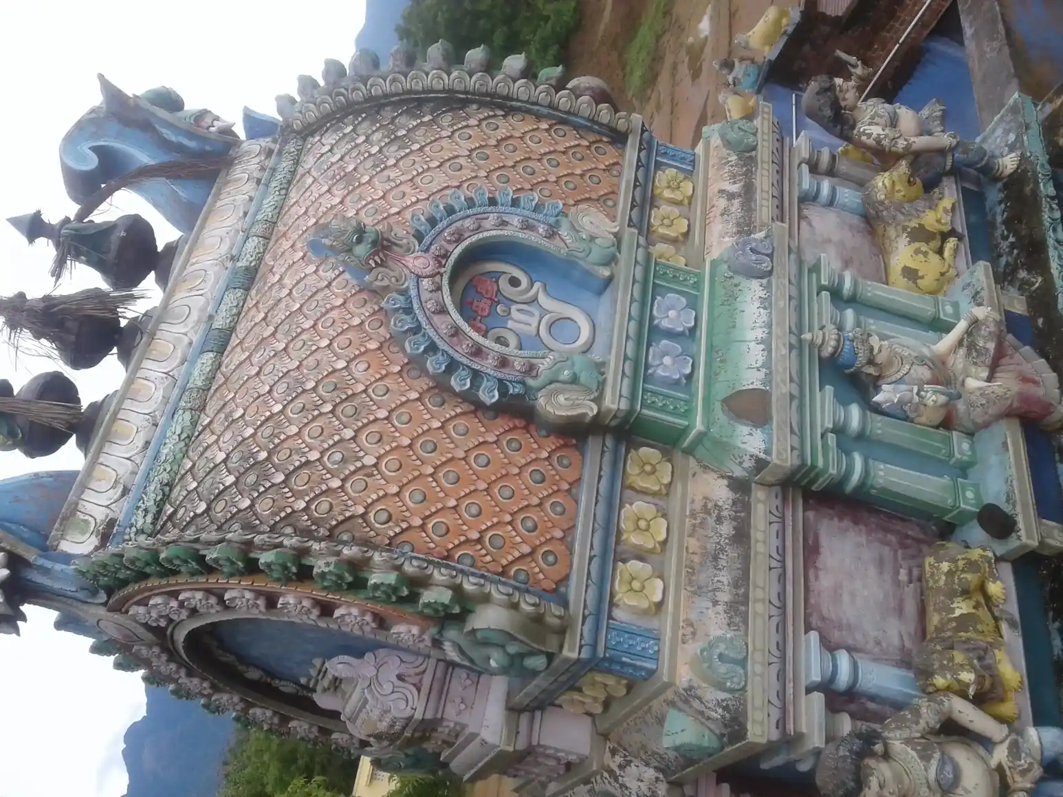 Arulmigu Dhrowpathy Amman Thirukovil, Sivagiri - 627757 Arulmigu Dhrowpathy Amman Thirukovil, Sivagiri - 627757, Tenkasi - Ancient Temple Architecture and History Image 7