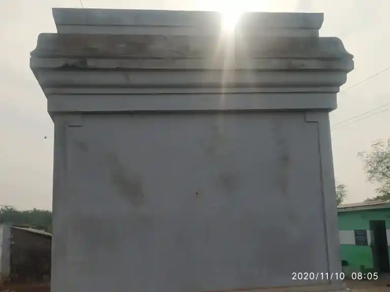 Arulmigu Dhurkaiyamman Temple, Madhampatti - 621306 Arulmigu Dhurkaiyamman Temple, Madhampatti - 621306, Thiruchirappalli - Ancient Temple Architecture and History Image 4