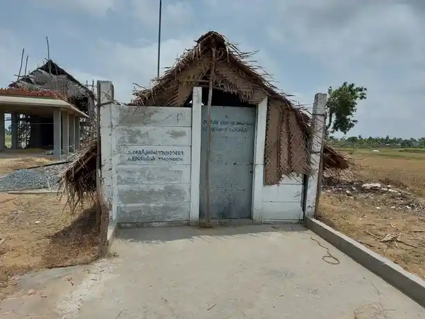 Arulmigu Dirowpathiyamman Temple, Panchanathikulam - 614714 அருள்மிகு திரௌபதியம்மன் திருக்கோயில், Panchanathikulam - 614714, Nagapattinam - Ancient Temple Architecture and History Image 4