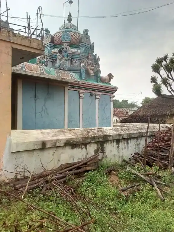 Arulmigu Draubathiamman Temple, Udaivartheeyanoor - 621901 அருள்மிகு திரௌபதியம்மன் திருக்கோயில், Udaivartheeyanoor - 621901, Ariyalur - Ancient Temple Architecture and History Image 2