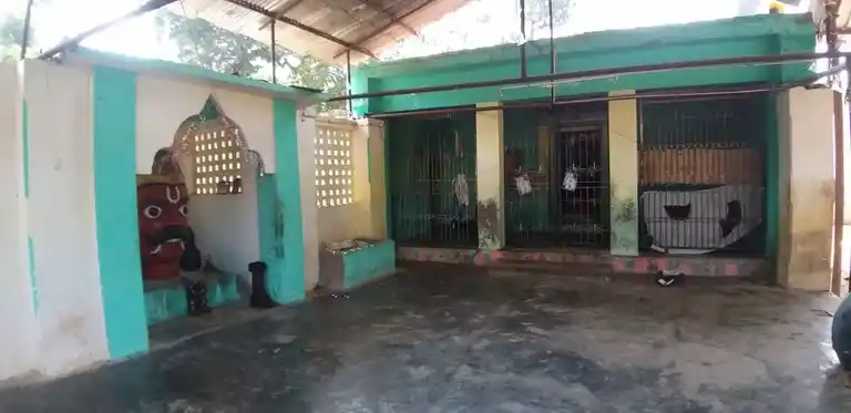 Arulmigu Dropathy Amman Temple, Thirupirambiyam - 612303 அருள்மிகு திரௌபதியம்மன் திருக்கோயில், Thirupurabiyam - 612303, Thanjavur - Ancient Temple Architecture and History Image 2