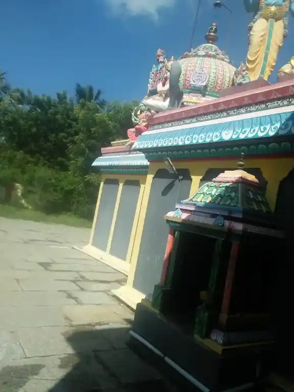 Arulmigu Drowpathi Amman , Dharmarajar Temple, Vilvarayanatham, Cuddalore - 607001 அருள்மிகு திரௌபதியம்மன், தர்மராஜர் கோயில், Vilvarayanatham, Cuddalore - 607001, Cuddalore - Ancient Temple Architecture and History Image 3