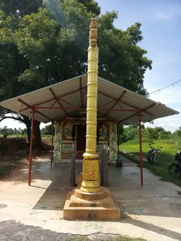 Arulmigu Drowpathiamman And Dharmaraja Temple, Kammalampoondi - 603406 அருள்மிகு திரௌபதியம்மன் மற்றும் தர்மராஜா திருக்கோயில், Kammalampoondi - 603406, Kancheepuram - Ancient Temple Architecture and History Image 3