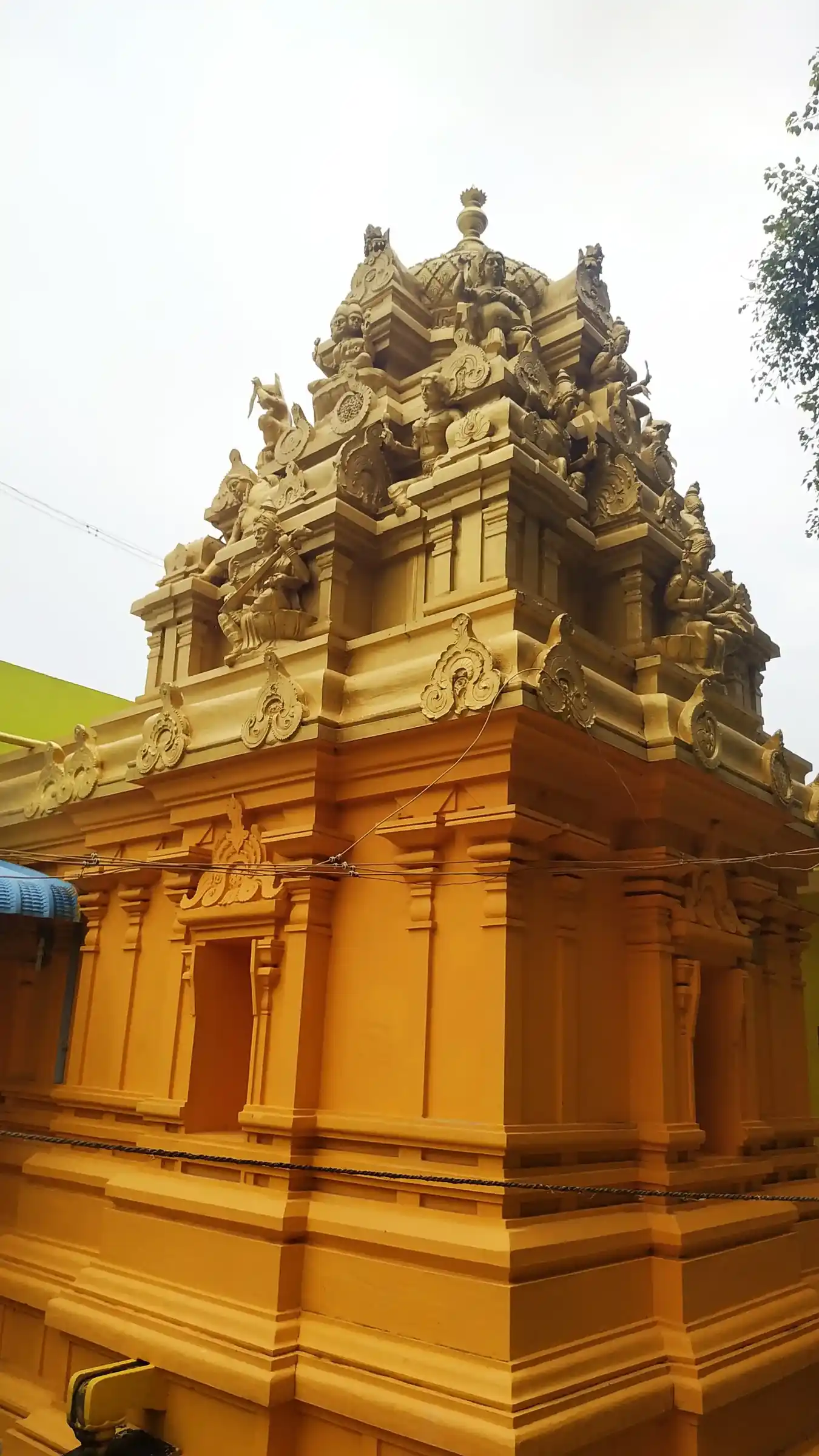 Arulmigu Drowpathiamman Dharmaraja Temple, Latheri - 632202 அருள்மிகு திரௌபதியம்மன் தர்மராஜா திருக்கோயில், லத்தேரி - 632202, Vellore - Ancient Temple Architecture and History Image 3