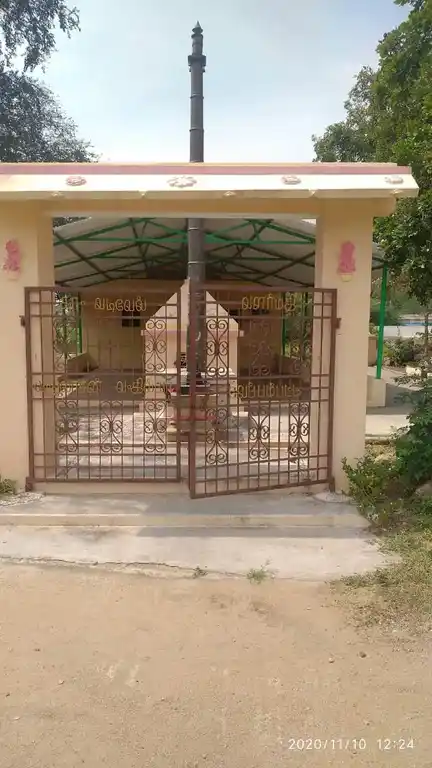 Arulmigu Drowpathiamman Temple, Etiyampatti - 636903 அருள்மிகு துரோபதியம்மன் திருக்கோயில், வேப்பம்பட்டி, வேப்பம்பட்டி - 636903, Dharmapuri - Ancient Temple Architecture and History Image 3