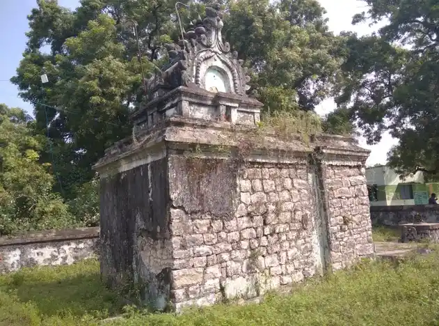 Arulmigu Drowpathiamman Temple, Sathiyavadi - 604408 அருள்மிகு திரௌபதியம்மன் திருக்கோயில், Sathiyavadi - 604408, Tiruvannamalai - Ancient Temple Architecture and History Image 2