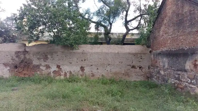 Arulmigu Drowpathiyamman Temple, Avalurpettai - 604201 அருள்மிகு திரௌபதியம்மன் திருக்கோயில், Avalurpettai - 604201, Viluppuram - Ancient Temple Architecture and History Image 9