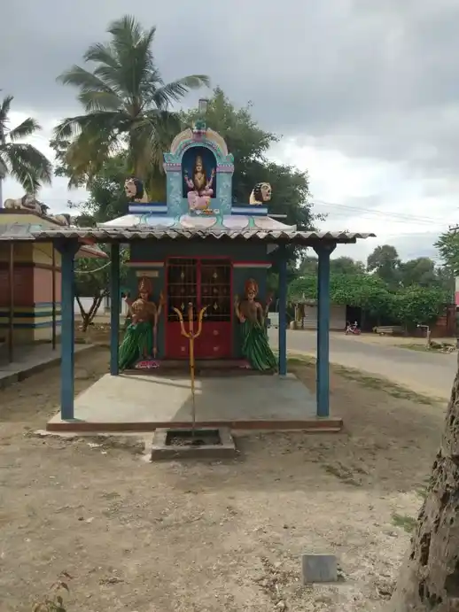 Arulmigu Drowpathiyamman Temple, Kalvehalli, Kaveripattinam - 635112 Temple