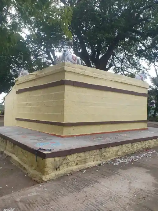 Arulmigu Drowpathiyamman Temple, Mahendramangalam - 636805 அருள்மிகு திரௌபதியம்மன் திருக்கோயில், Mahendramangalam - 636805, Dharmapuri - Ancient Temple Architecture and History Image 3