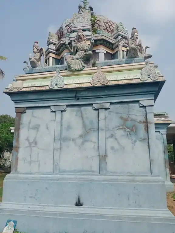 Arulmigu Drowpathiyamman Temple, Melazhinjipattu - 607001 Temple
