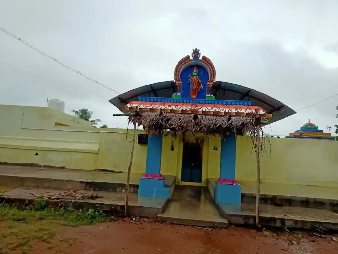 Arulmigu Drowpathiyamman Temple, Mo.Vannanjsoor - 606213 அருள்மிகு திரௌபதியம்மன் திருக்கோயில், Mo.Vannanjsoor - 606213, Kallakurichi - Ancient Temple Architecture and History Image 2