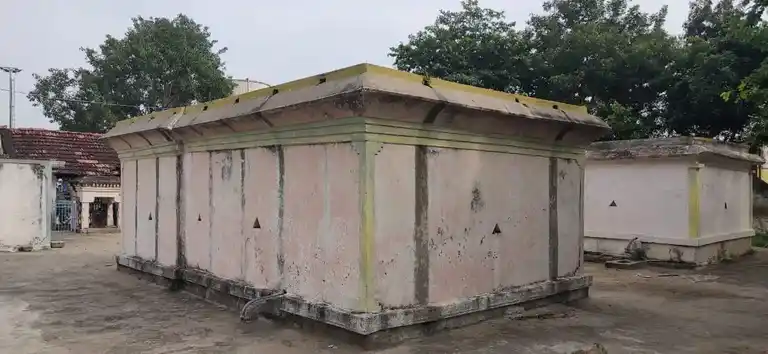 Arulmigu Drowpathiyamman Temple, Paadiyandhal - 605751 அருள்மிகு திரௌபதியம்மன் திருக்கோயில், Paadiyandhal - 605751, Kallakurichi - Ancient Temple Architecture and History Image 2