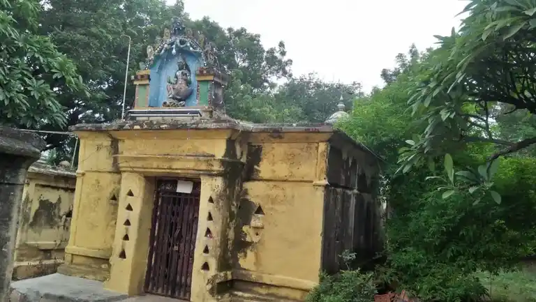 Arulmigu Drowpathiyamman Temple, Thachchur - 606202 அருள்மிகு திரௌபதியம்மன் திருக்கோயில், Thachchur - 606202, Kallakurichi - Ancient Temple Architecture and History Image 2