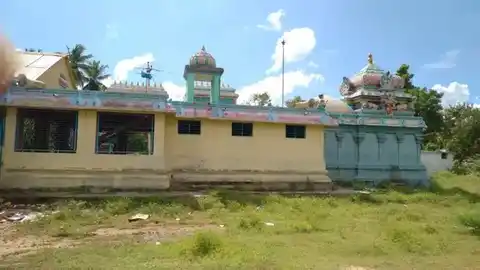 Arulmigu Drowpathy Amman Temple, Mezhappathi - 609304 அருள்மிகு திரௌபதி அம்மன் திருக்கோயில், Mezhappathi - 609304, Mayiladuthurai - Ancient Temple Architecture and History Image 4