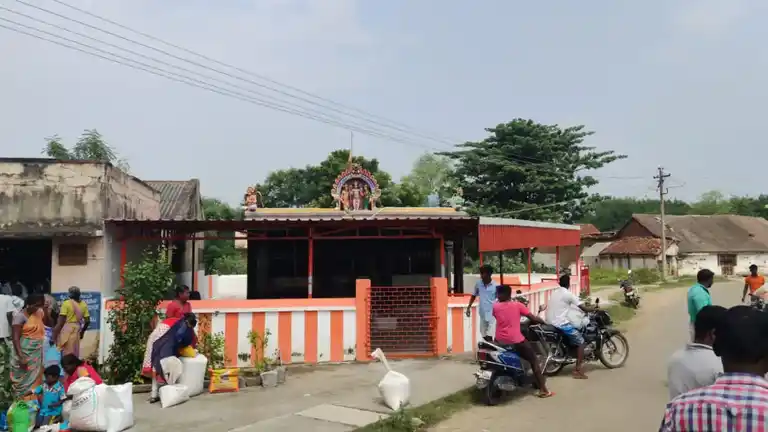 Arulmigu Drowpathyamman Temple, Nallaanpillaipetthral - 604152 அருள்மிகு திரௌபதியம்மன் திருக்கோயில், Nallaanpillaipetthral - 604152, Viluppuram - Ancient Temple Architecture and History Image 2