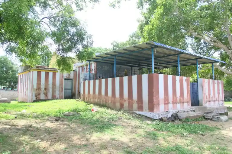 Arulmigu Durga Parameshwari Amman (A) Vadakkuva Selliamman Temple, Mukkani, - 628615 அருள்மிகு துர்க்கா பரமேஸ்வரி அம்மன் திருக்கோயில், Mukkani - 628615, Thoothukudi - Ancient Temple Architecture and History Image 2