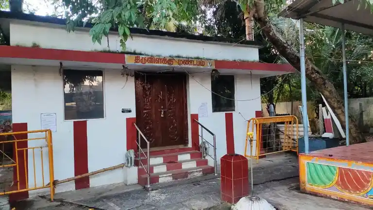 Arulmigu Durgaiamman Temple, Chewapet - 602001 அருள்மிகு துர்க்கையம்மன் திருக்கோயில், செவ்வாப்பேட்டை - 602001, Tiruvallur - Ancient Temple Architecture and History Image 4