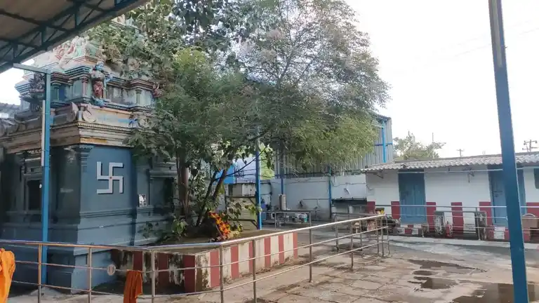 Arulmigu Durgaiamman Temple, Chewapet - 602001 அருள்மிகு துர்க்கையம்மன் திருக்கோயில், செவ்வாப்பேட்டை - 602001, Tiruvallur - Ancient Temple Architecture and History Image 8