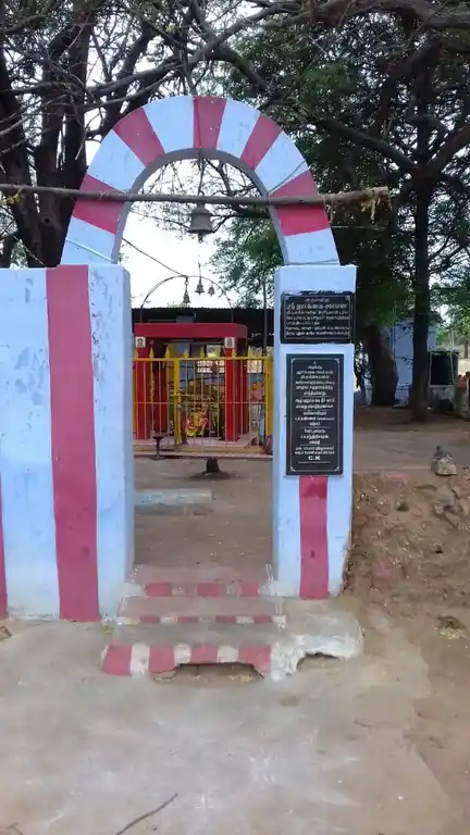 Arulmigu Durgaiamman Temple, Middle Of The Field, Vettarampatti - 627855