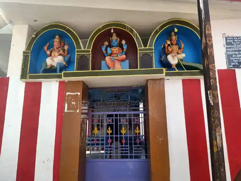Arulmigu Durgaiamman Temple, Pasuvandanai - 628401 அருள்மிகு துர்க்கையம்மன் திருக்கோயில், Pasuvandanai - 628401, Thoothukudi - Ancient Temple Architecture and History Image 4