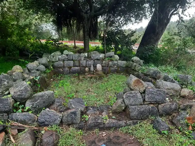 Arulmigu Durgaiamman Temple, Sunjalnatham - 636810 அருள்மிகு துர்க்கையம்மன் திருக்கோயில், Sunjalnatham - 636810, Dharmapuri - Ancient Temple Architecture and History Image 2