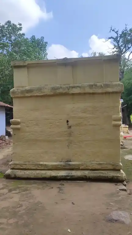 Arulmigu Ealumalai Venkatachalapathi Temple, Manupatti, Udumalpet, Udumalpet - 642112 அருள்மிகு ஏழுமலை வெங்கடாஜலபதி திருக்கோயில், Manupattii Udumalpet, Udumalpet - 642112, Tiruppur - Ancient Temple Architecture and History Image 3