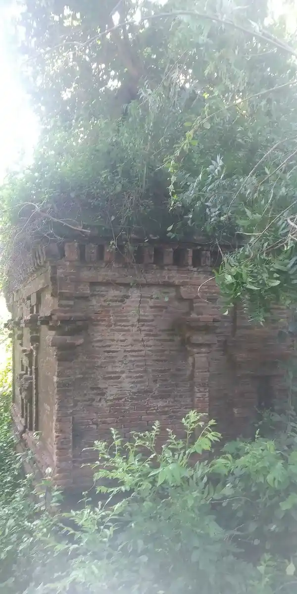 Arulmigu Eamperuman Kurathalvar Temple, Thiurkkannamangai - 610104