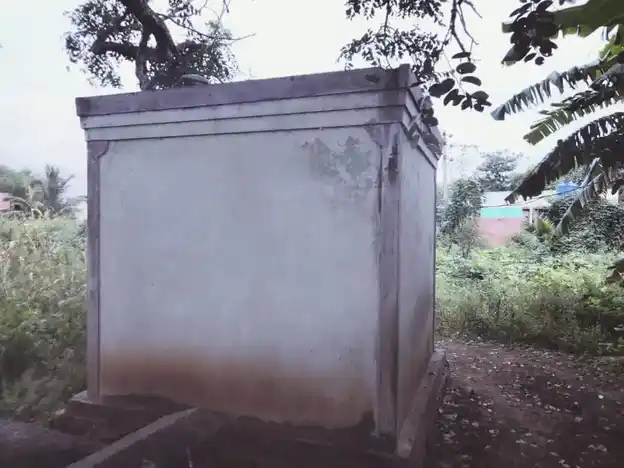 Arulmigu Easwaran Temple, Guttalahalli - 636808