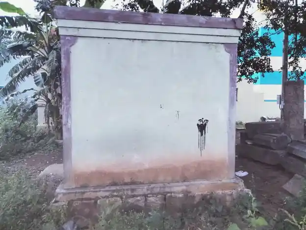 Arulmigu Easwaran Temple, Guttalahalli - 636808 அருள்மிகு ஈஸ்வரன் திருக்கோயில், Guttalahalli - 636808, Dharmapuri - Ancient Temple Architecture and History Image 2