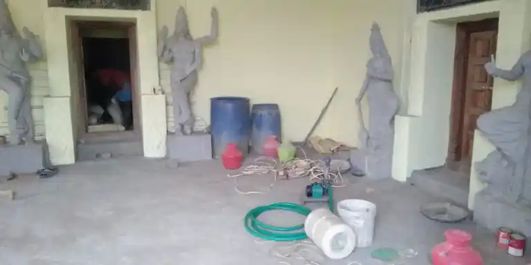 Arulmigu Easwarar Temple, Eravangudi - 621803 Temple