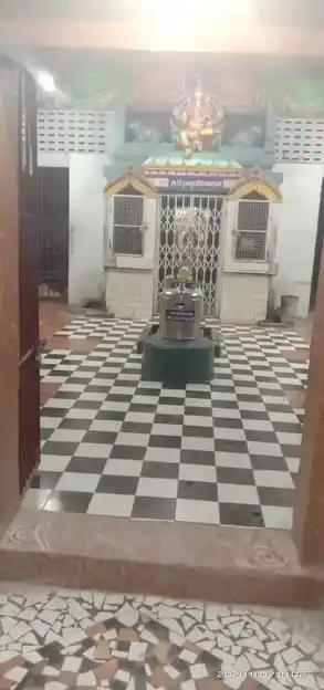 Arulmigu Eazaipillayar Temple, Kadampadi - 611001 அருள்மிகு ஏழைபிள்ளையார் கோயில், கடம்பாடி - 611001, Nagapattinam - Ancient Temple Architecture and History Image 5