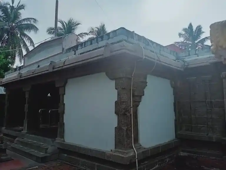 Arulmigu Eduthayudhamudaiya Nainar Temple, Panamthittai, Theroor - 629704 அருள்மிகு எடுத்தாயுதமுடைய நயினார் திருக்கோயில், Panamthittai, Theroor - 629704, Kanyakumari - Ancient Temple Architecture and History Image 4