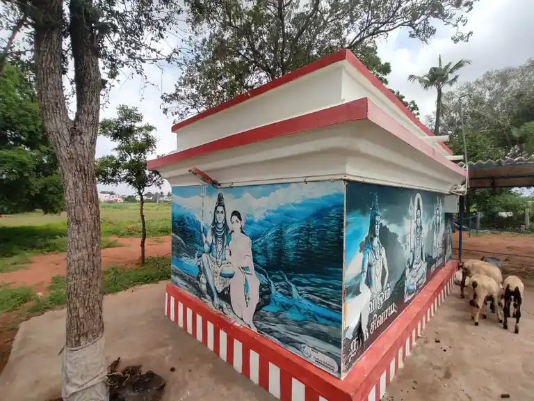 Arulmigu Eeswaran Temple, Pachamalaiyankottai - 624707 அருள்மிகு ஈஸ்வரன் திருக்கோயில், Pachamalaiyankottai - 624707, Dindigul - Ancient Temple Architecture and History Image 2