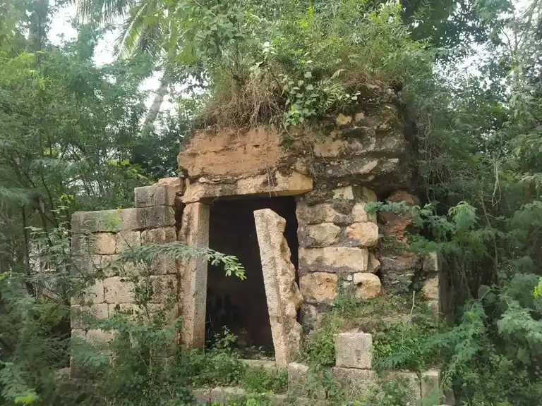 Arulmigu Egambareswarar Temple, Ilangaicheri - 621714 Temple