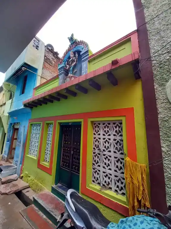 Arulmigu Egampara Sithanar Temple, Solavandand - 625214