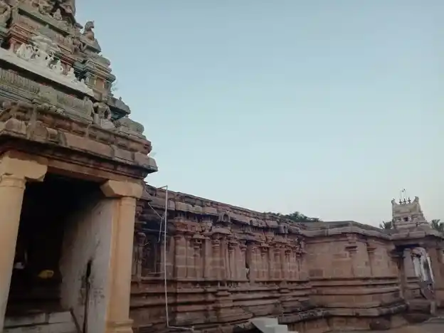 Arulmigu Egamparanatha Swamy Temple, Thiruvegampathur - 630408 அருள்மிகு ஏகாம்பரநாதசுவாமி திருக்கோயில், Thiruvegampathur - 630408, Sivagangai - Ancient Temple Architecture and History Image 3