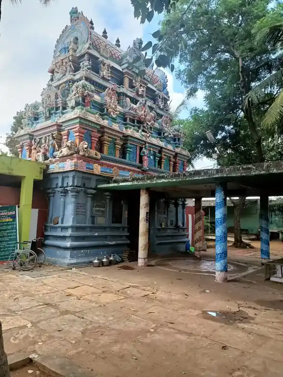 Arulmigu Egowriamman And Mariamman Temple, Vallam - 613403 அருள்மிகு ஏகௌரியம்மன் மற்றும் மாரியம்மன் திருக்கோயில், Vallam - 613403, Thanjavur - Ancient Temple Architecture and History Image 4