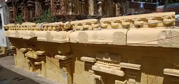 Arulmigu Ekambaraeswarar Temple, Iyan Kulakkarai - 606601 அருள்மிகு ஏகாம்பரேஸ்வரர் திருக்கோயில், Iyan Kulakkarai - 606601, Tiruvannamalai - Ancient Temple Architecture and History Image 9