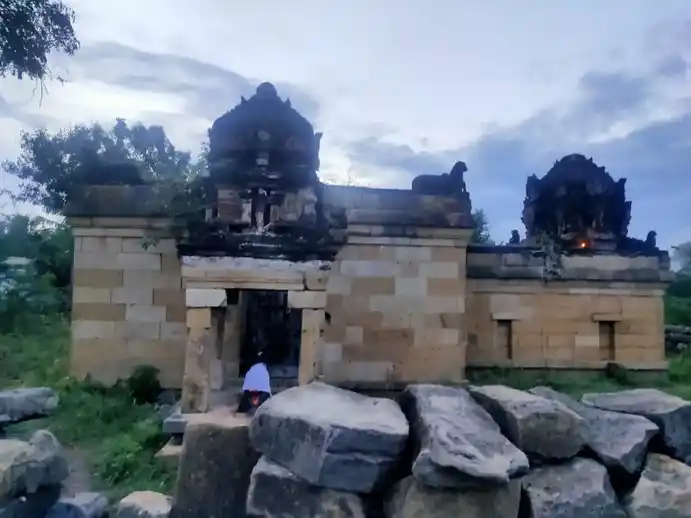 Arulmigu Ekambareswarar Temple, Elumur - 621115 Arulmigu Ekambareswarar Temple, Elumur - 621115, Perambalur - Ancient Temple Architecture and History Image 3