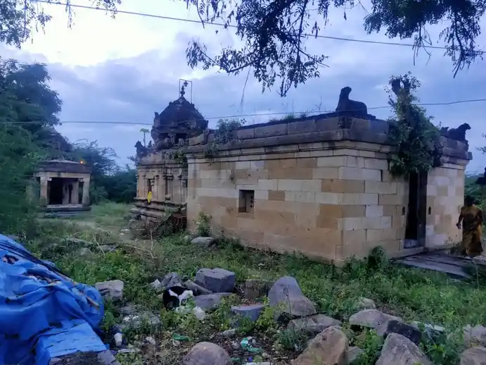 Arulmigu Ekambareswarar Temple, Elumur - 621115 Arulmigu Ekambareswarar Temple, Elumur - 621115, Perambalur - Ancient Temple Architecture and History Image 4