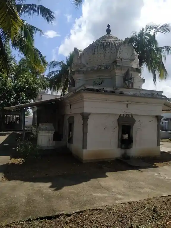 Arulmigu Ekambareswarar Temple, Endaththur - 603306 அருள்மிகு ஏகாம்பரேசுவரர் திருக்கோயில், எண்டத்தூர் - 603306, Chengalpattu - Ancient Temple Architecture and History Image 2
