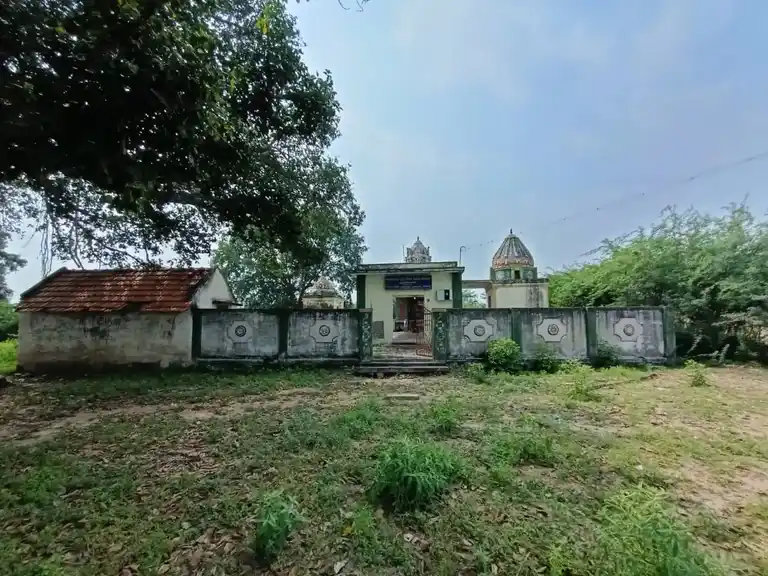 Arulmigu Ekkala Deviyamman Temple, Naalukottai - 630557 Arulmigu Ekkala Deviyamman Temple, Naalukottai - 630557, Sivagangai - Ancient Temple Architecture and History Image 2
