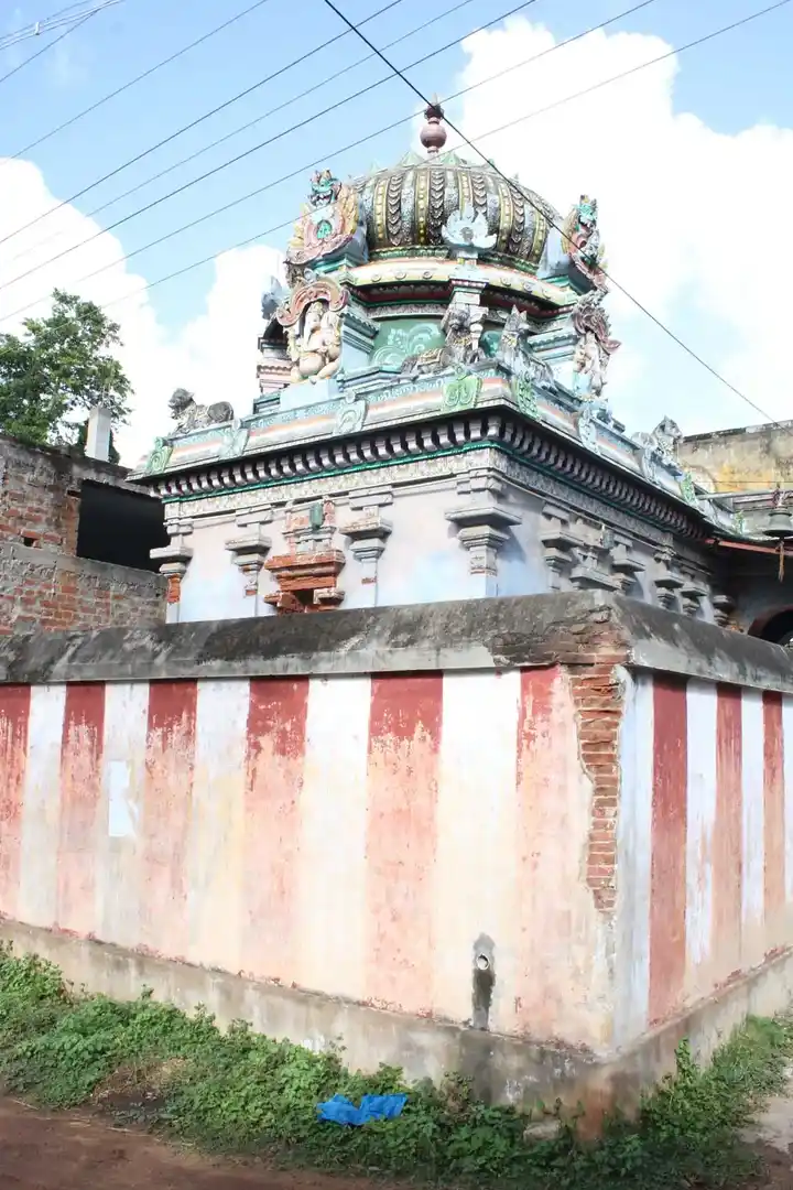 Arulmigu Elaipillaiyar Temple, Kathiramangalam - 612106 அருள்மிகு ஏழைப்பிள்ளையார் திருக்கோயில், Kathiramangalam - 612106, Thanjavur - Ancient Temple Architecture and History Image 2