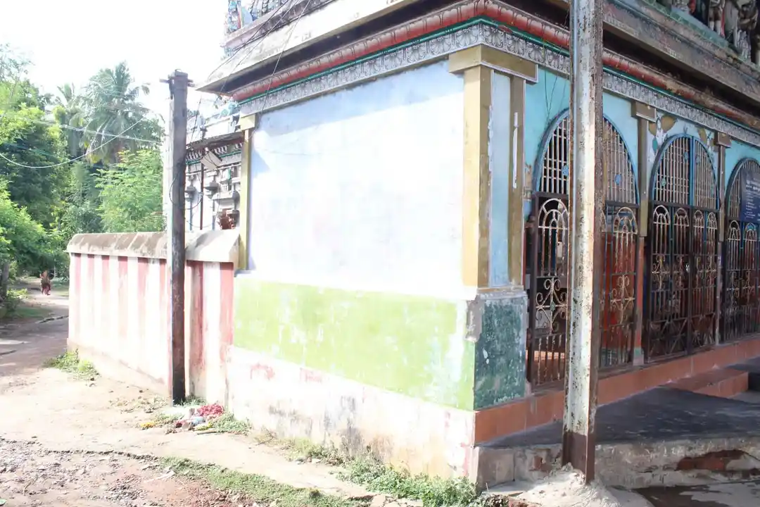 Arulmigu Elaipillaiyar Temple, Kathiramangalam - 612106 அருள்மிகு ஏழைப்பிள்ளையார் திருக்கோயில், Kathiramangalam - 612106, Thanjavur - Ancient Temple Architecture and History Image 4